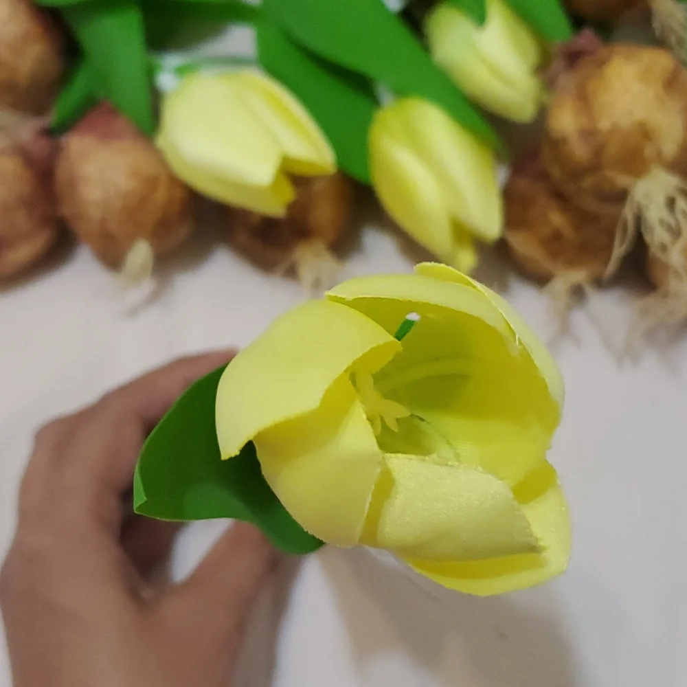 18 Faux Yellow Tulip Bulbs